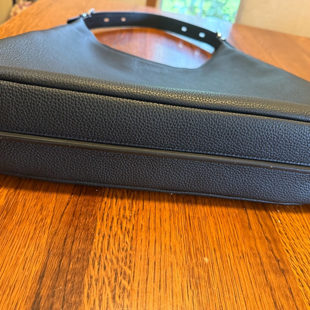 Michael Kors Black Hobo Bag - Picture 4 of 7